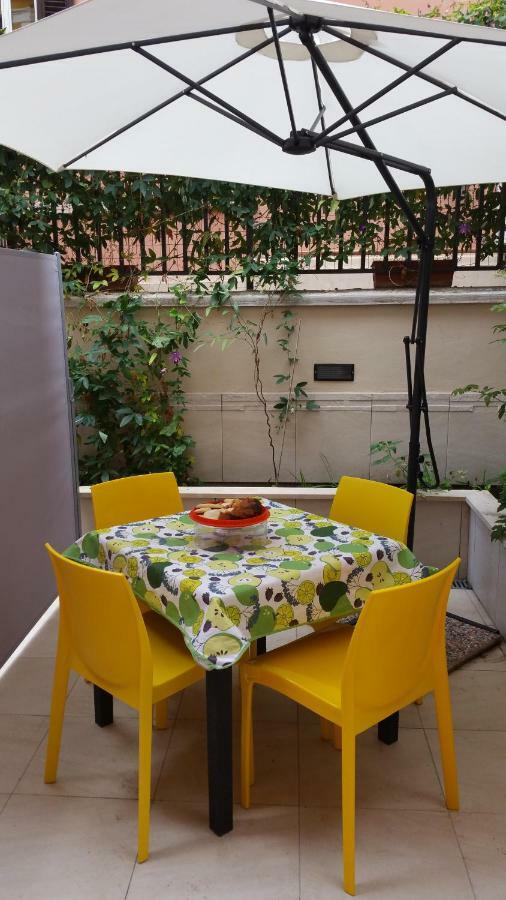 La Casetta Di Ely Acomodação com café da manhã  Roma